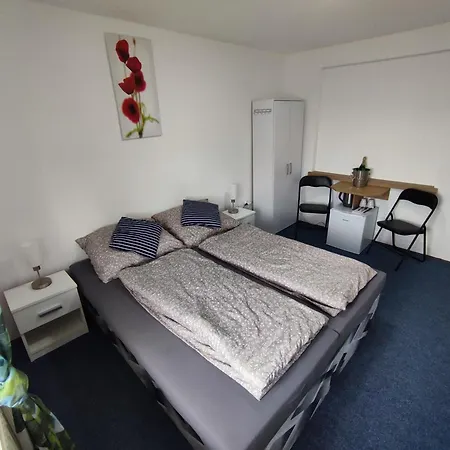 U Křemílka Inn Jičín